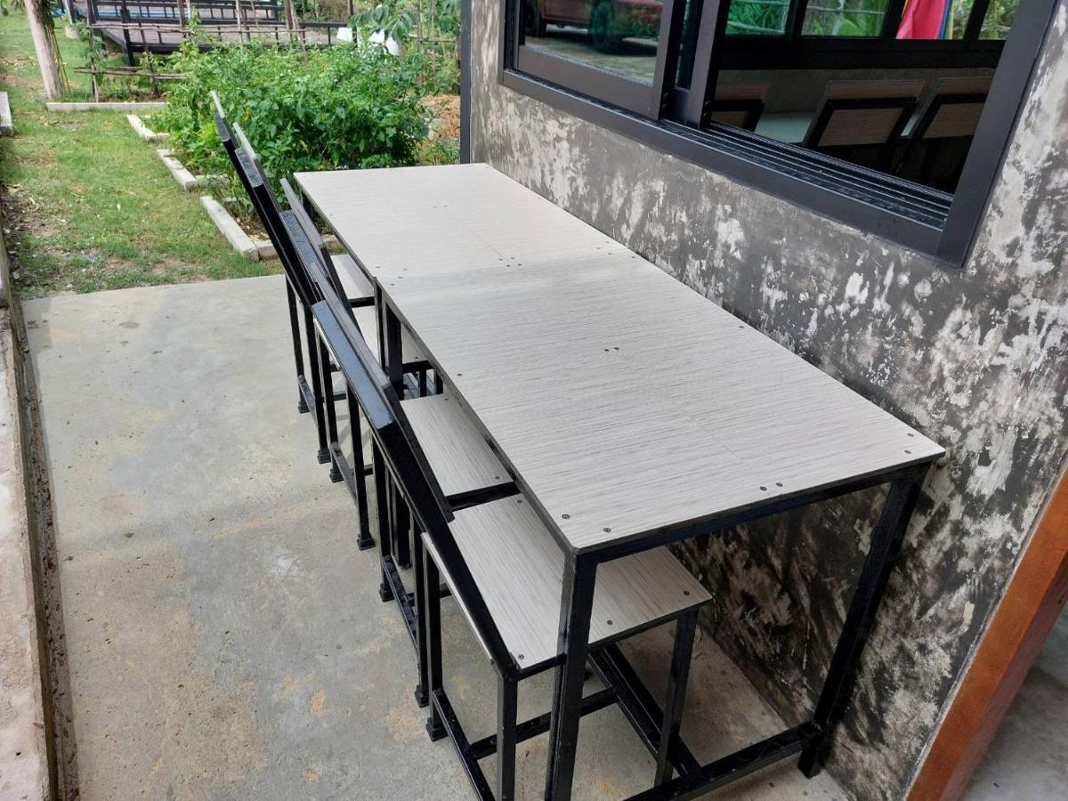 Baan Suan Madam บ้านสวนมาดามวังน้ำเขียว Exterior photo