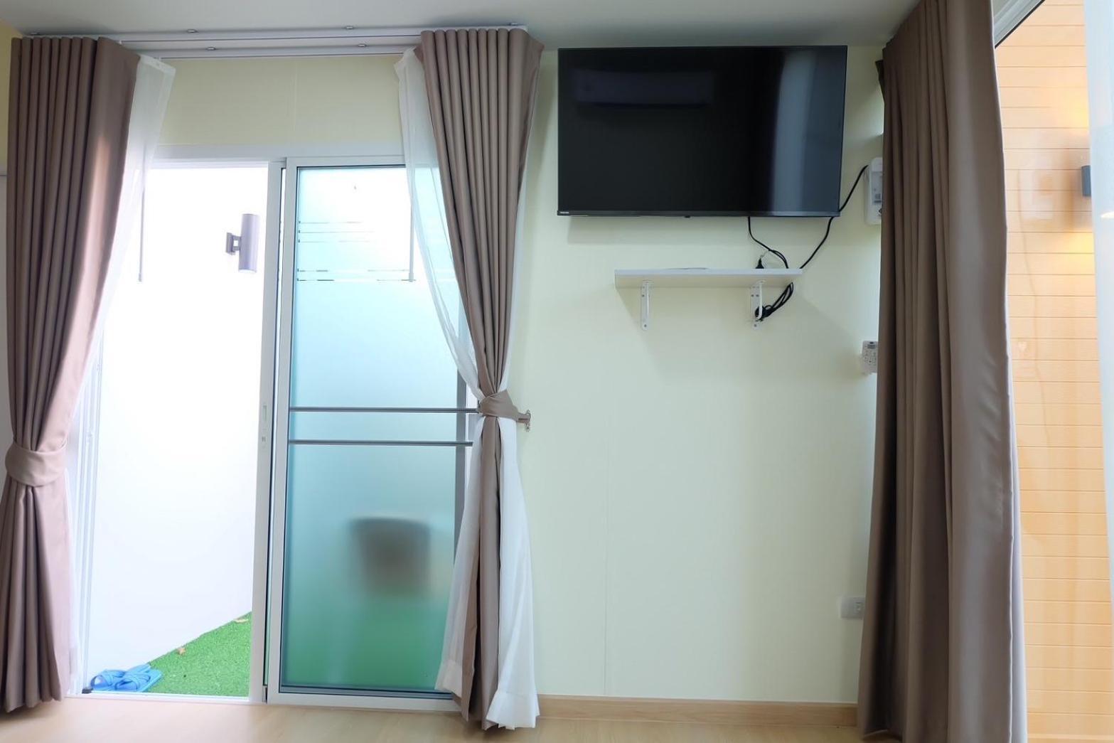 Baan Suan Madam บ้านสวนมาดามวังน้ำเขียว Exterior photo