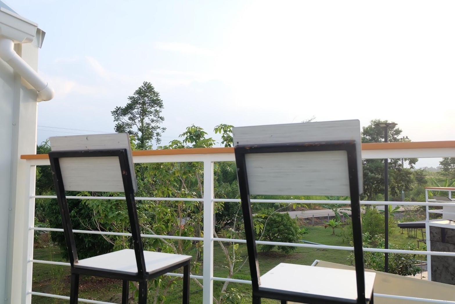 Baan Suan Madam บ้านสวนมาดามวังน้ำเขียว Exterior photo